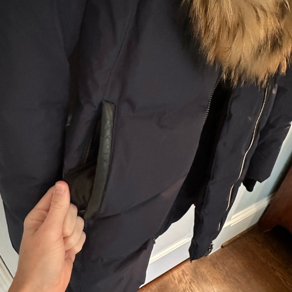 Mackage KAY Down Coat in Navy size XS with garment bag - Picture 4 of 8